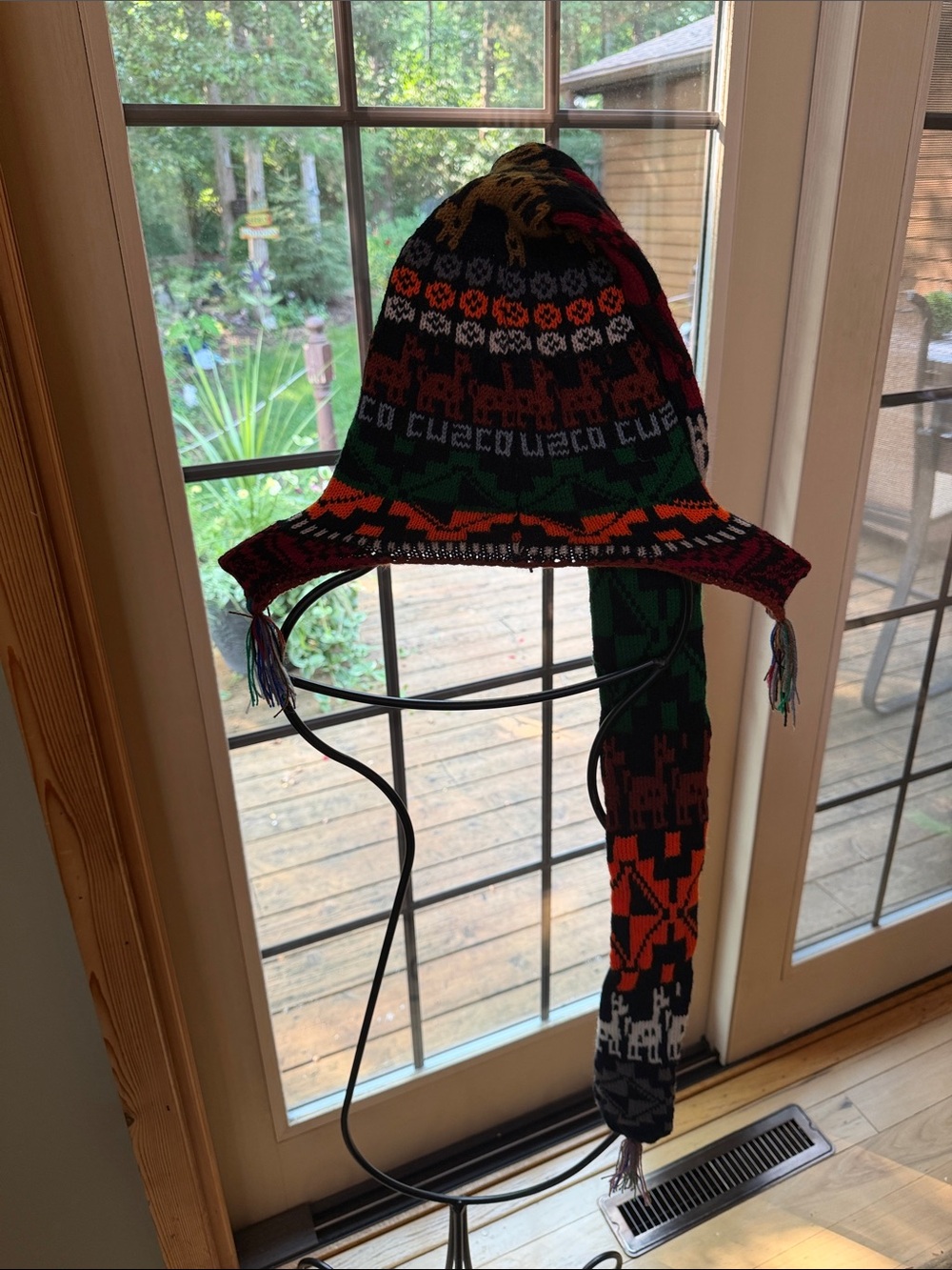 Colorful Black Peruvian Chullo Alpaca Knit Andean-Style Earflap Hat 53.5”Tassels